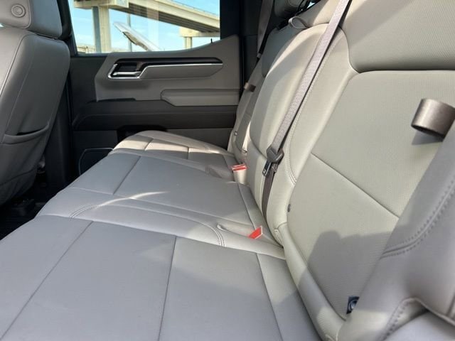 2023 GMC Sierra 1500 SLT - Photo 42