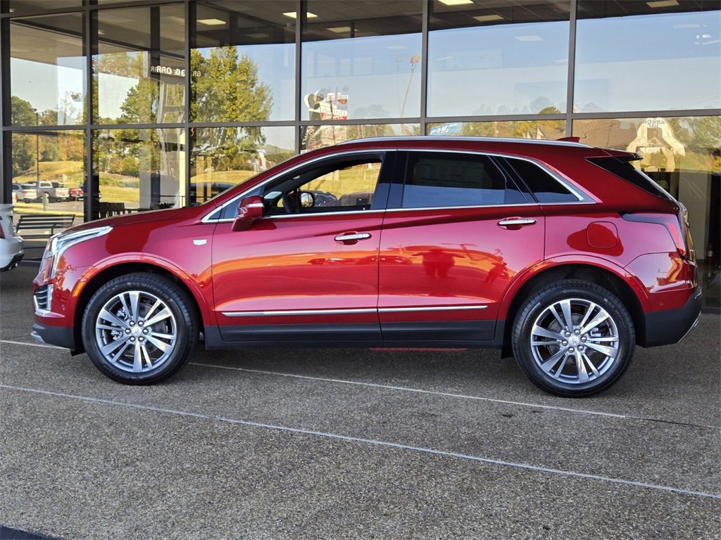 2026 Cadillac XT5 Premium Luxury photo 3