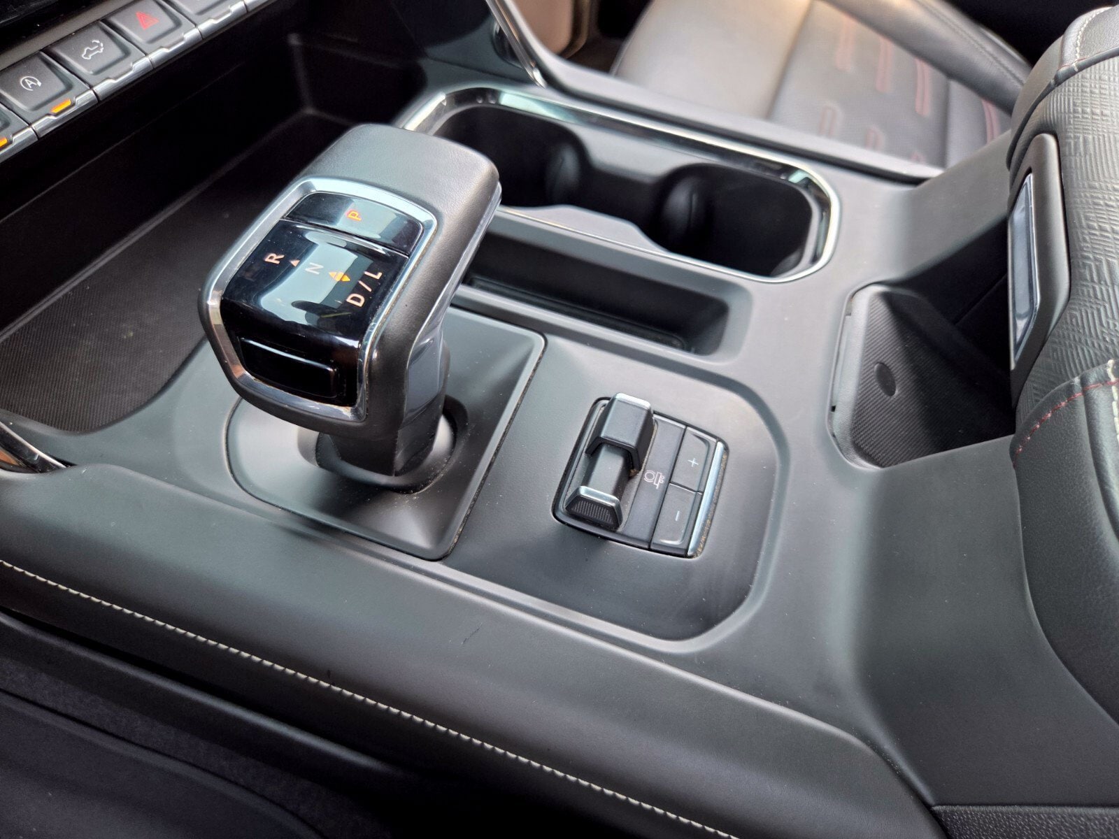 2023 GMC Sierra 1500 AT4X - Photo 27
