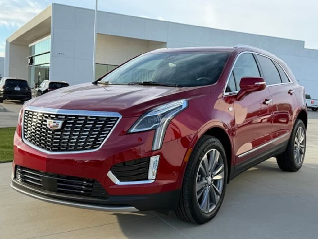 New 2026 CADILLAC XT5 Premium Luxury SUV