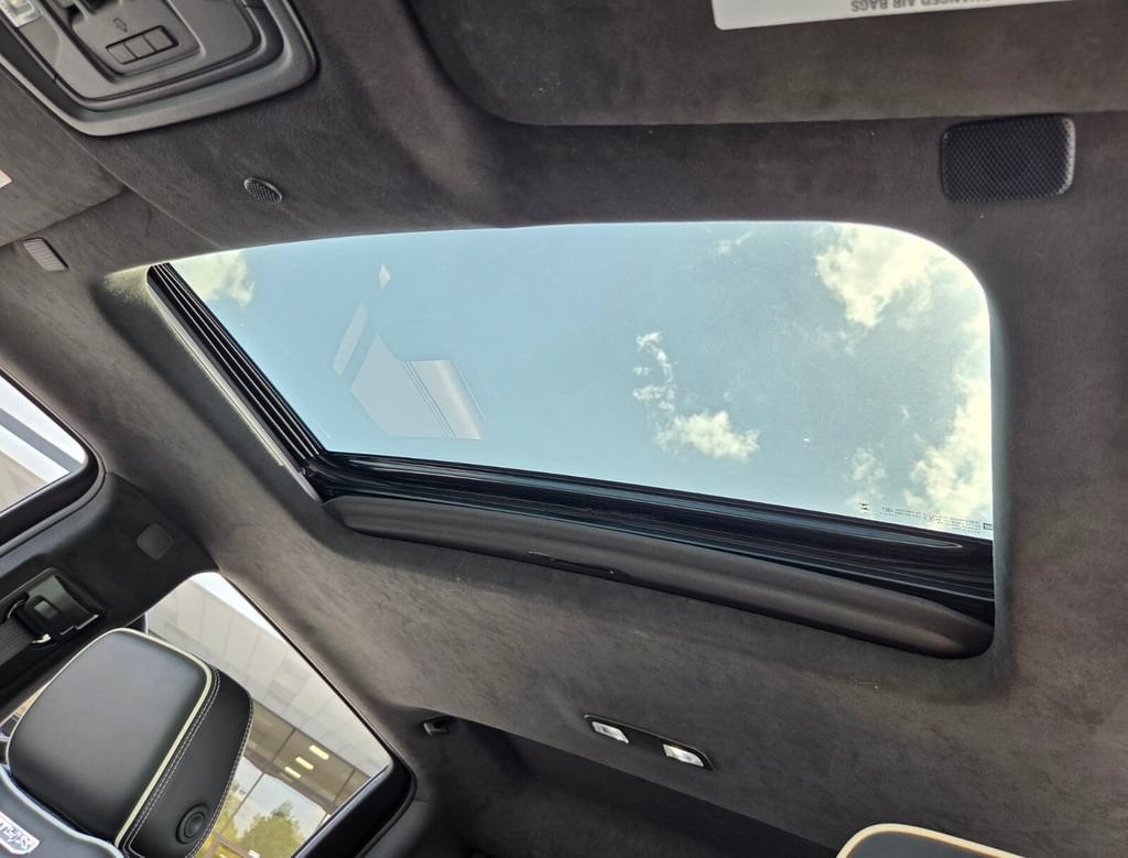 2023 GMC Sierra 1500 AT4X - Photo 9