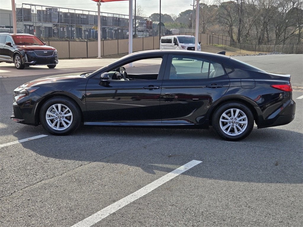 Used 2025 Toyota Camry LE