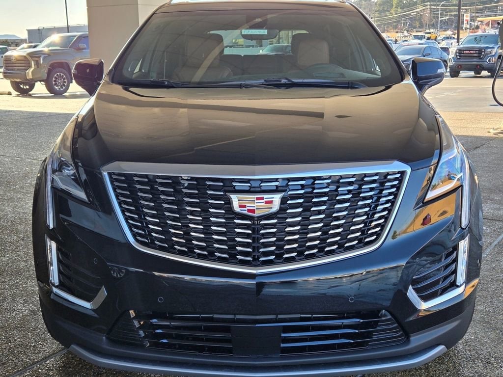 New 2026 CADILLAC XT5 Premium Luxury SUV