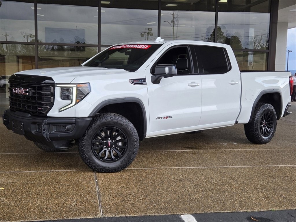 2023 GMC Sierra 1500 AT4X's photo