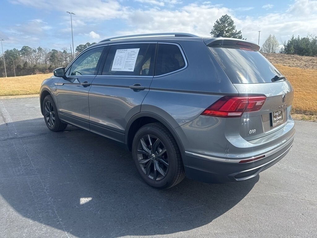 Used 2024 Volkswagen Tiguan SE