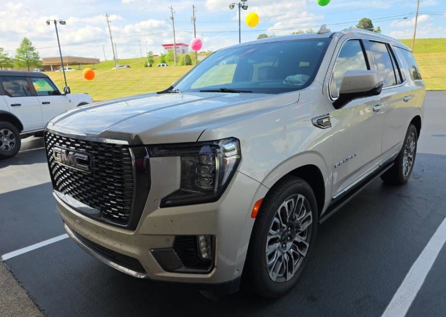 2023 GMC Yukon 4WD Denali Ultimate's photo