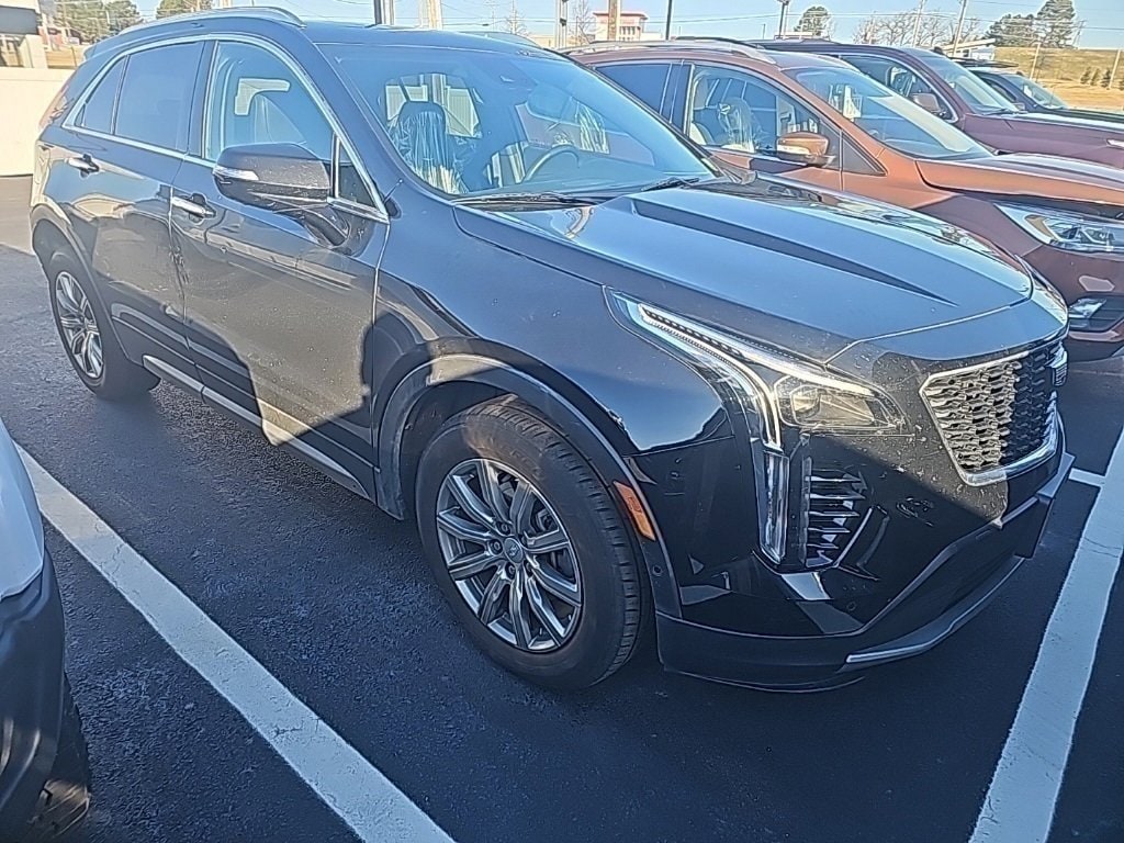 Used 2022 CADILLAC XT4 Premium Luxury SUV