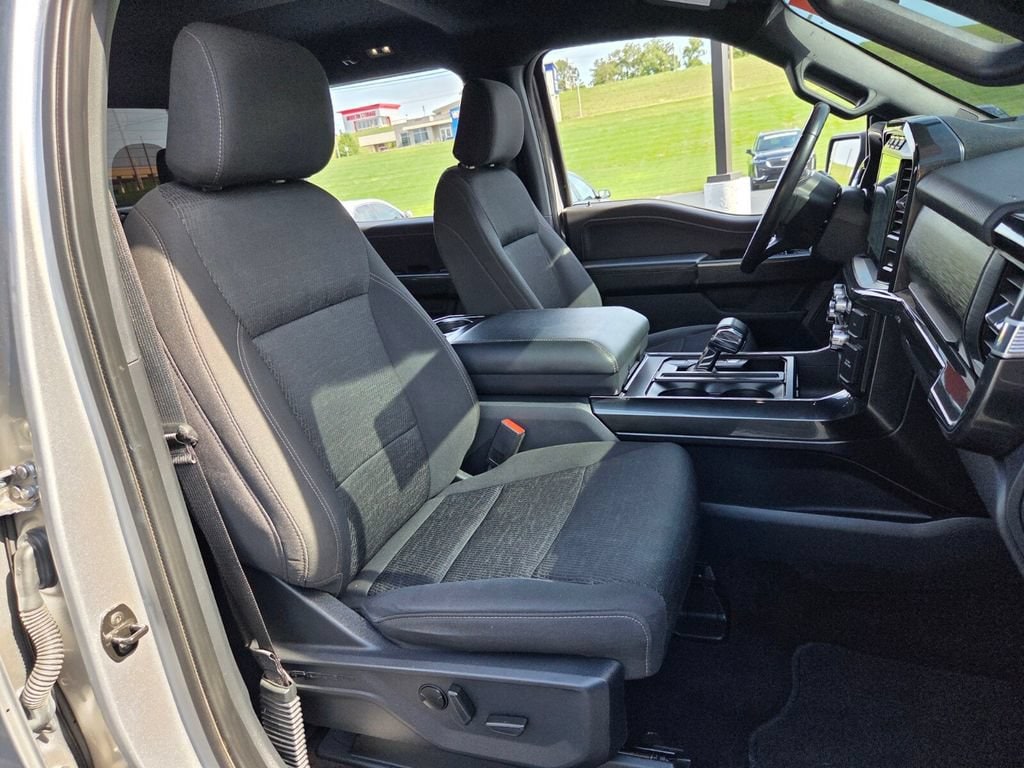2022 Ford F-150 XLT - Photo 17