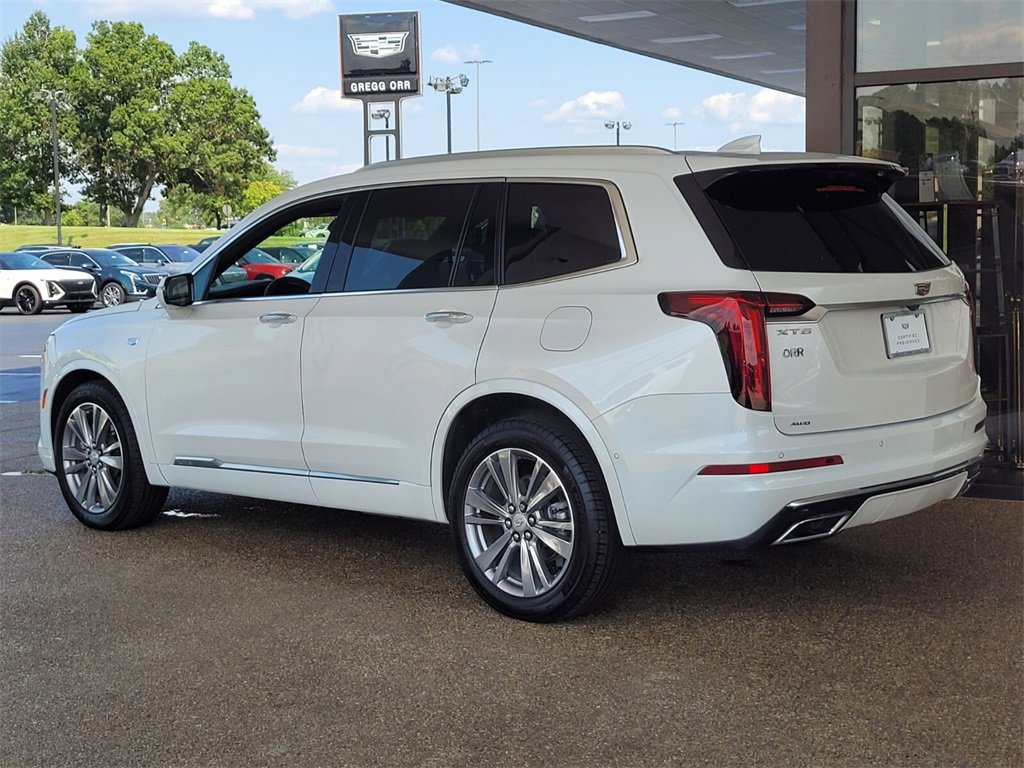 2024 Cadillac XT6 Premium Luxury photo 4