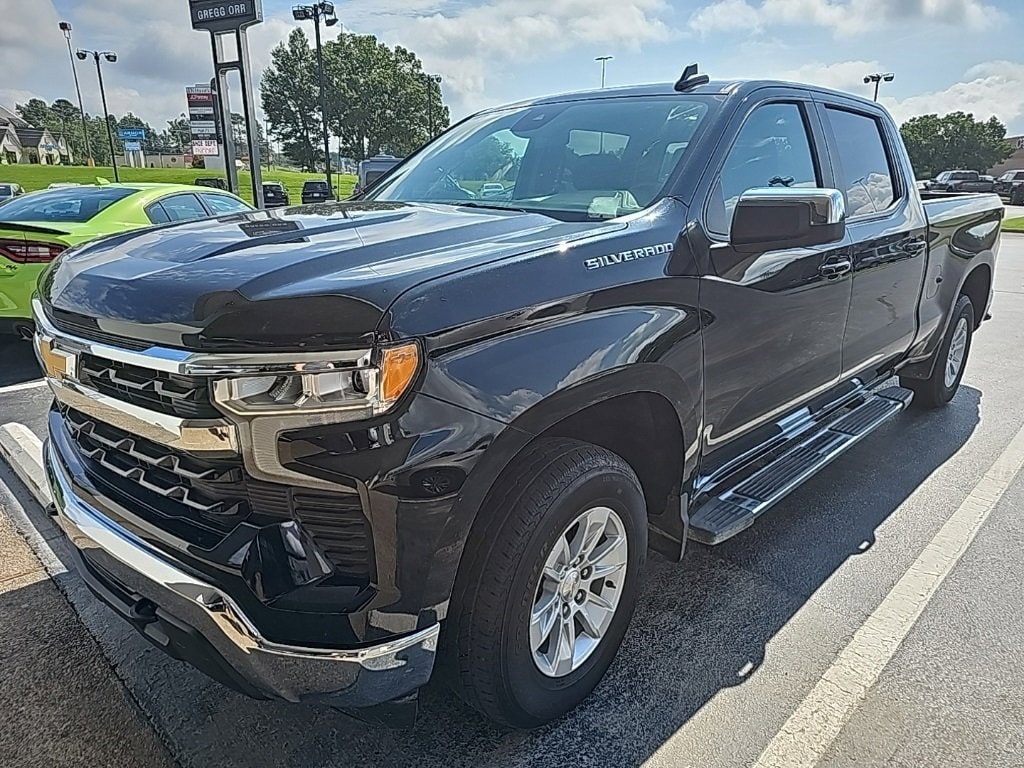 Used 2023 Chevrolet Silverado 1500 LT with VIN 3GCPDDEK5PG337418 for sale in Little Rock