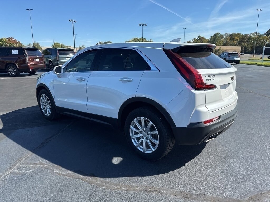 Used 2019 CADILLAC XT4 FWD Luxury SUV