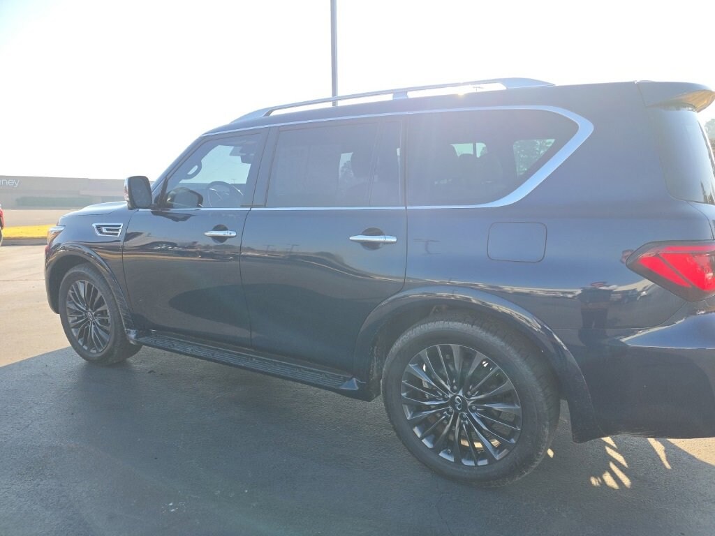 Used 2023 INFINITI QX80 Sensory