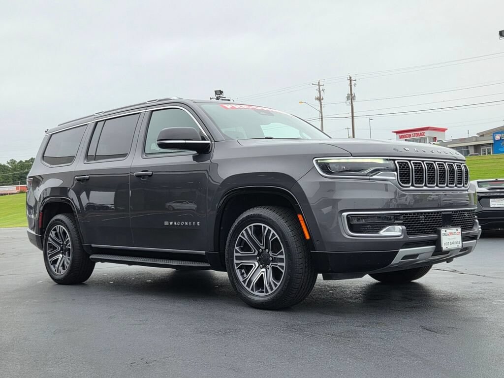 Used 2024 Jeep Wagoneer Series II