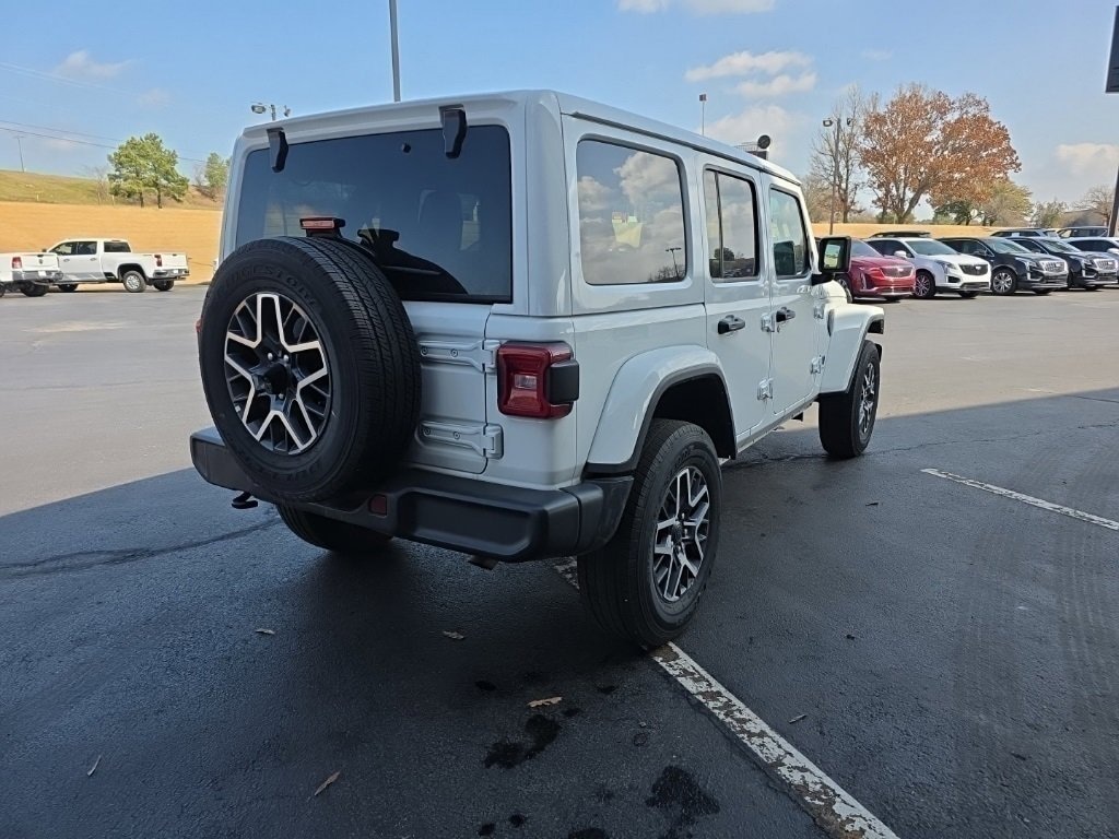 Used 2025 Jeep Wrangler Sahara