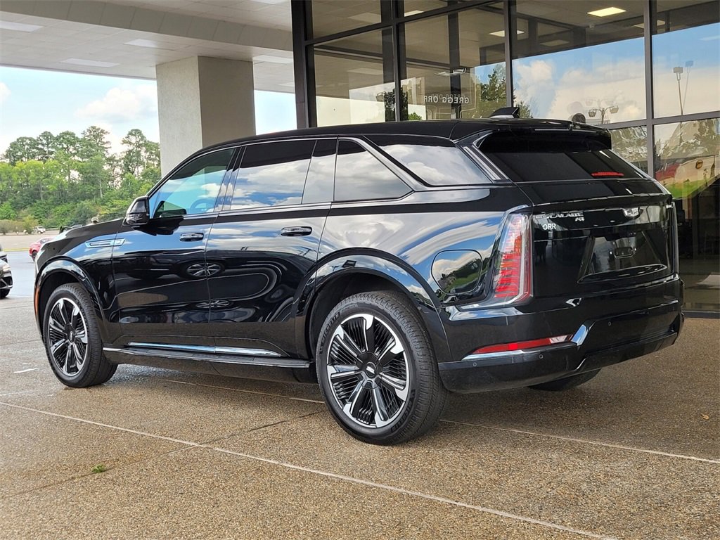 2025 Cadillac Escalade IQ Sport photo 3