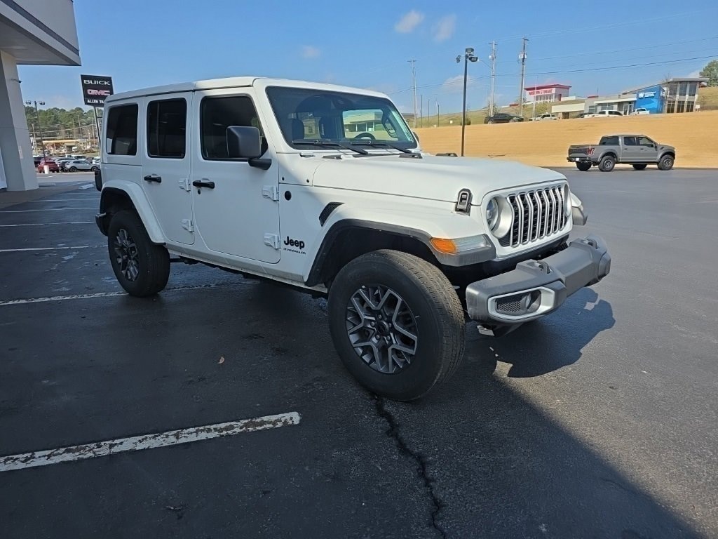 Used 2025 Jeep Wrangler Sahara