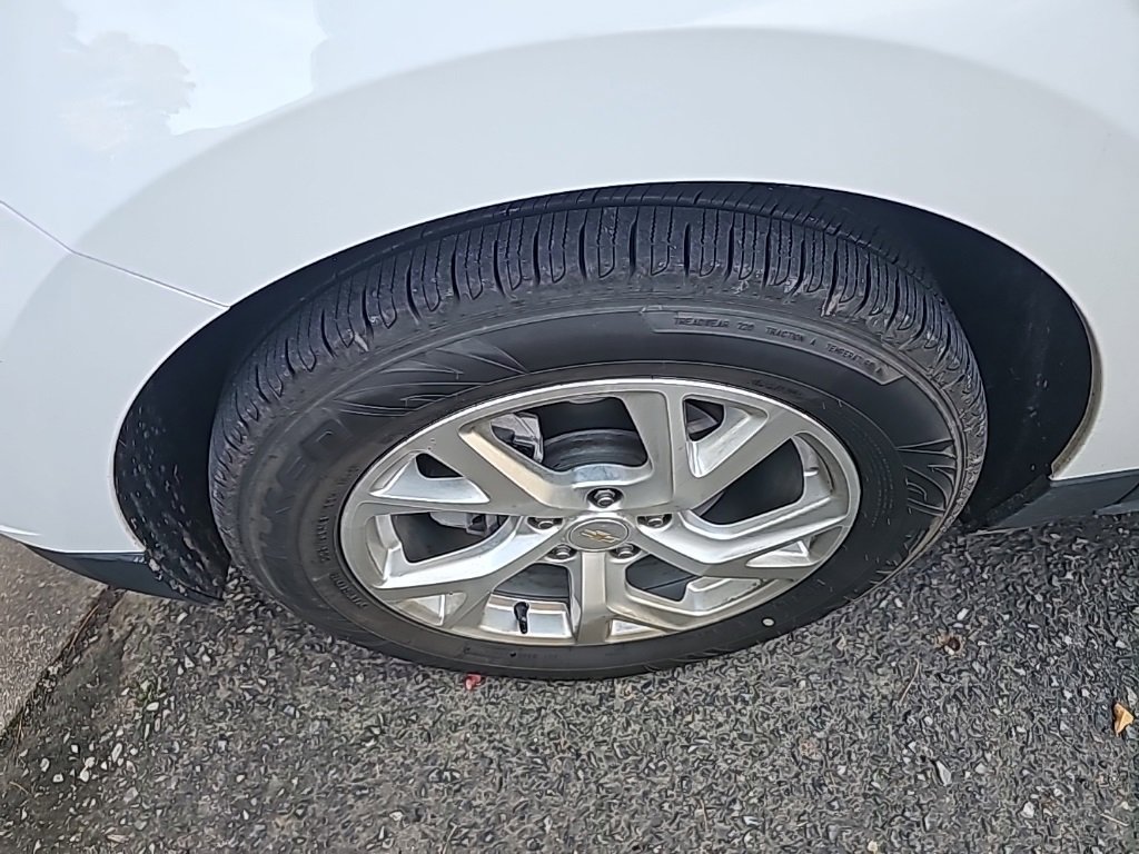 2020 Chevrolet Equinox Premier photo 3