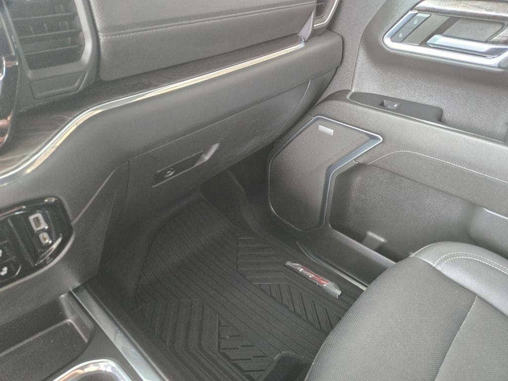 2023 Chevrolet Silverado 1500 LTZ - Photo 28