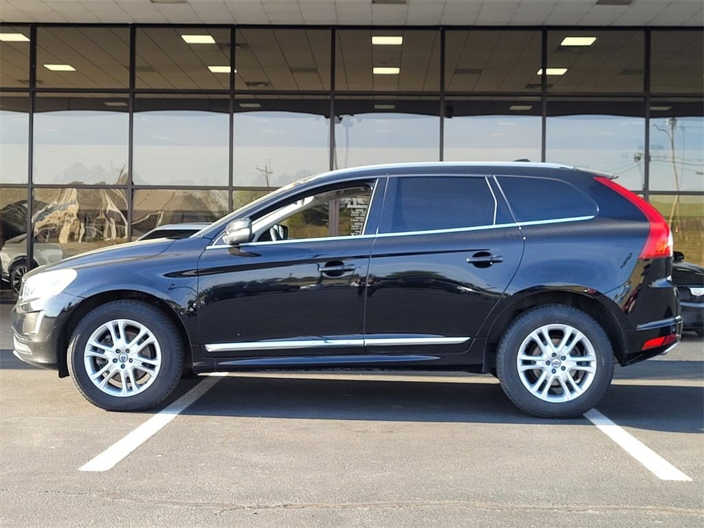 Used 2016 Volvo XC60 Premier with VIN YV440MDK2G2785055 for sale in Hot Springs, AR