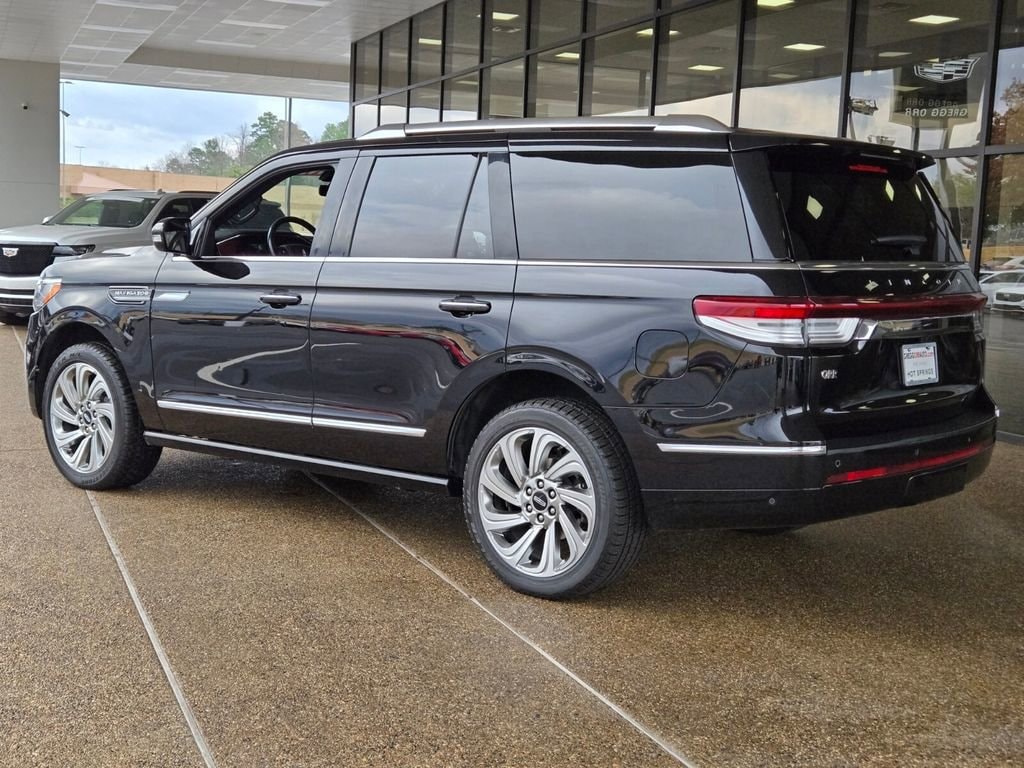 Used 2024 Lincoln Navigator Reserve