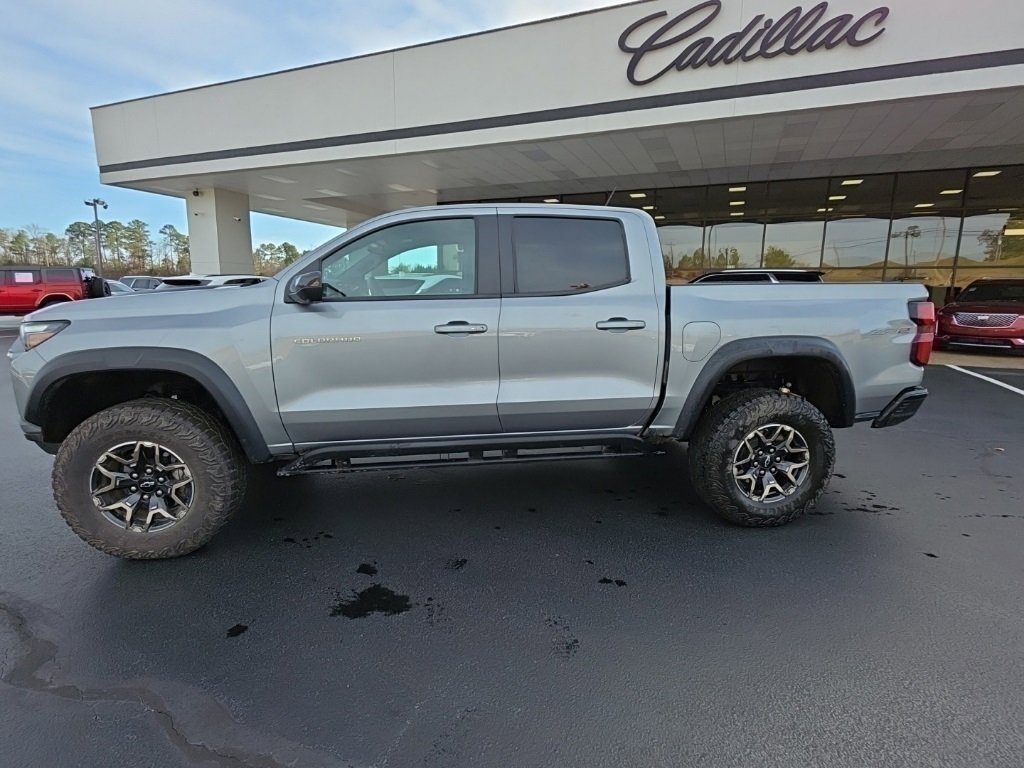 Used 2024 Chevrolet Colorado ZR2 with VIN 1GCPTFEK5R1268441 for sale in Little Rock