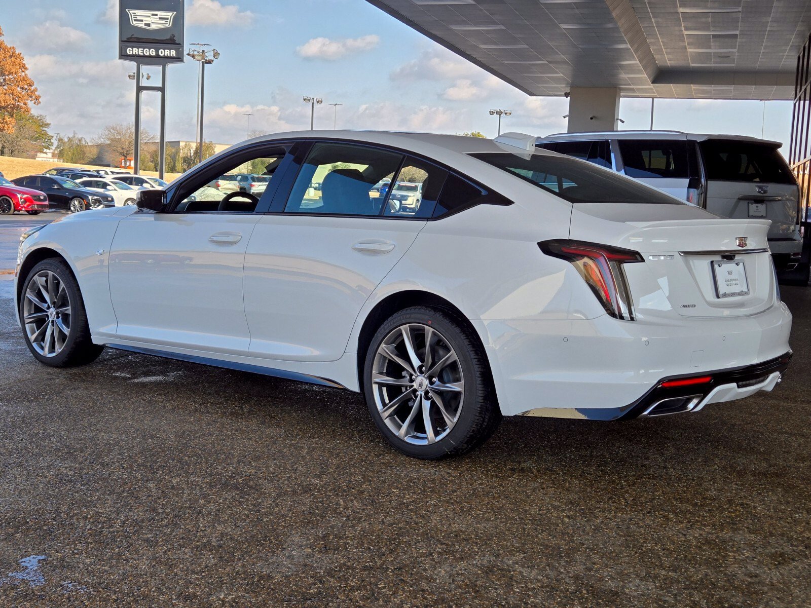 New 2026 CADILLAC CT5 Sport Sedan