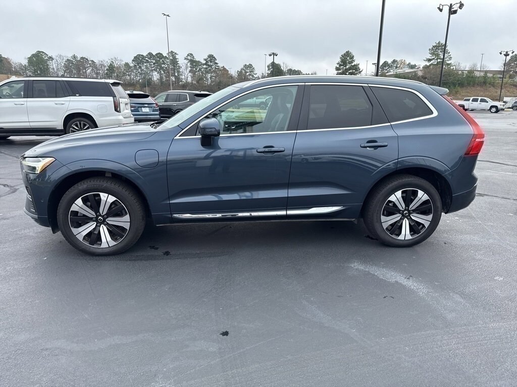 Used 2023 Volvo XC60 Recharge Plug-In Hyb Plus Bright Theme