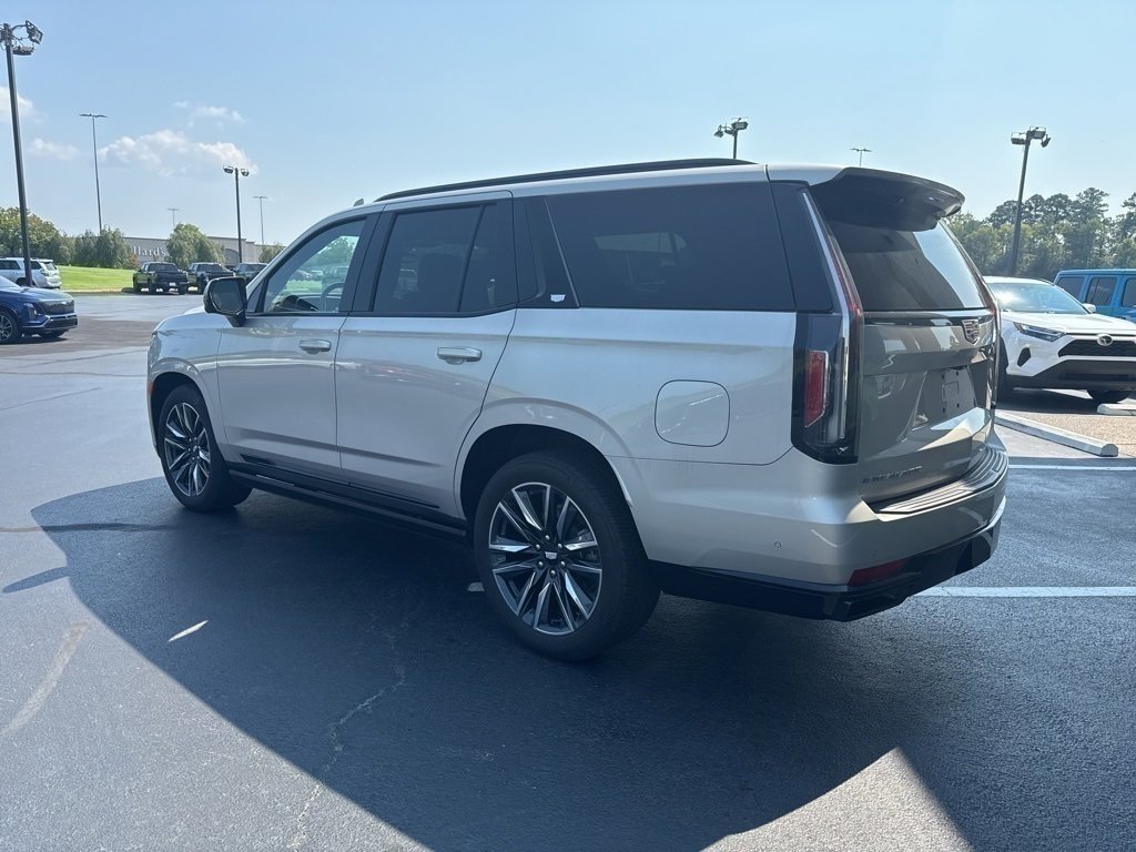 2024 Cadillac Escalade Sport Platinum photo 3