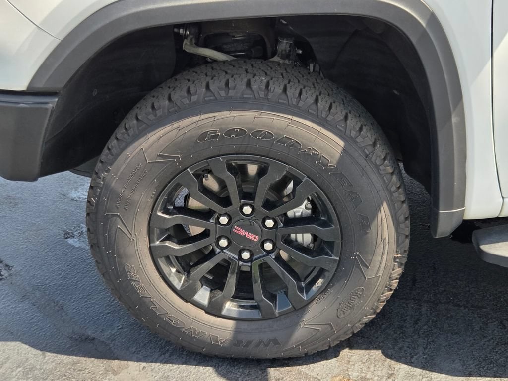 2023 GMC Sierra 1500 AT4X - Photo 19