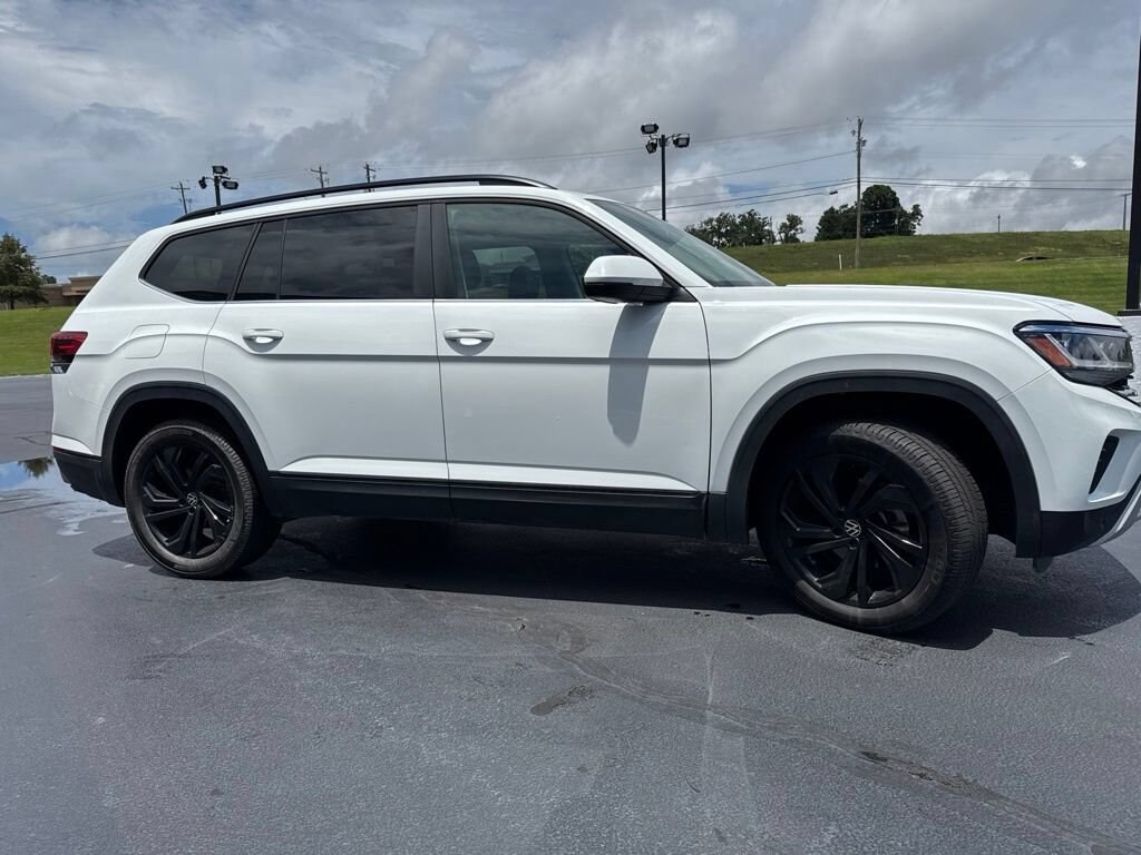 Used 2022 Volkswagen Atlas 2.0T SE w/Technology