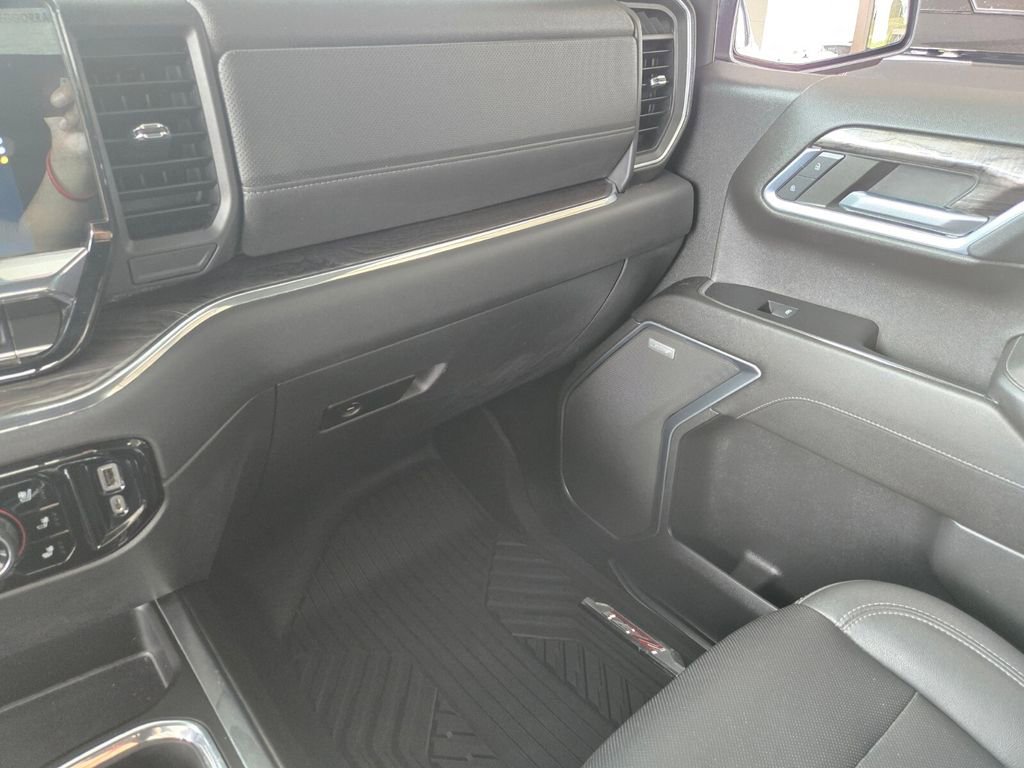 2023 Chevrolet Silverado 1500 LTZ - Photo 34