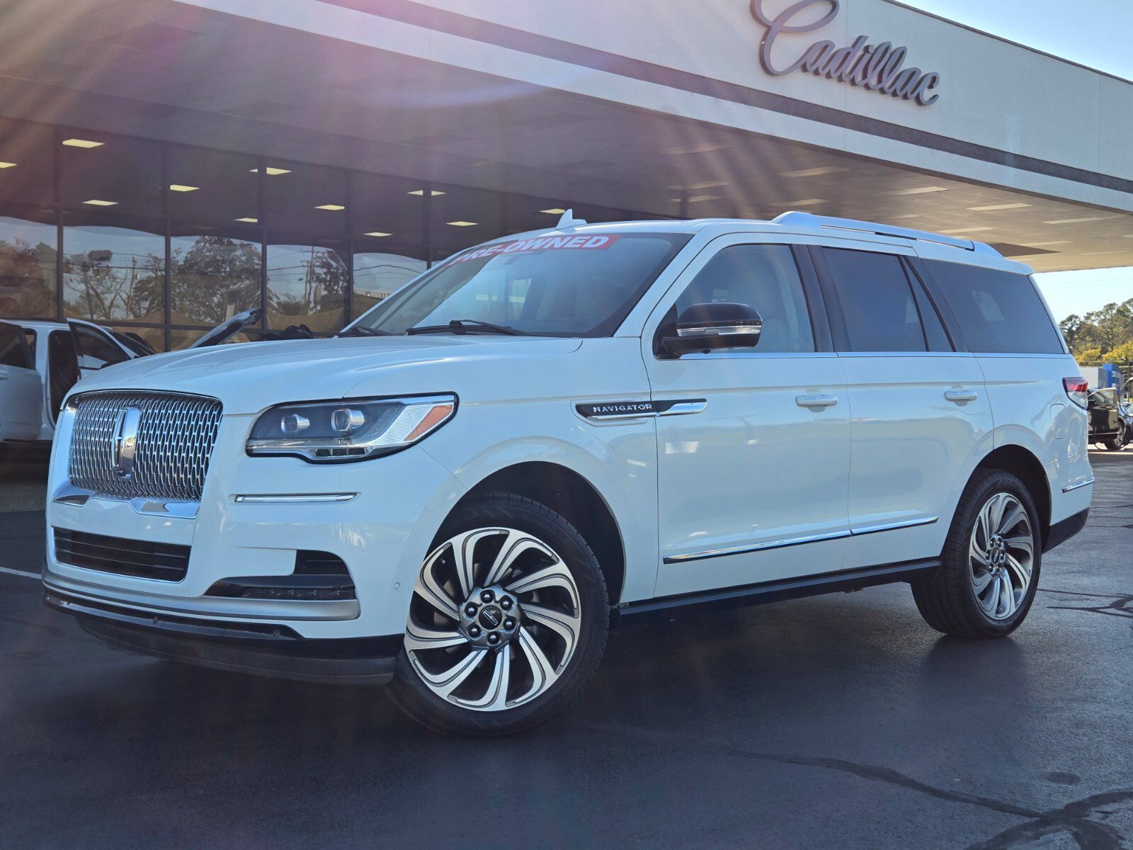 2023 Lincoln Navigator