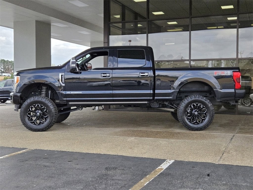 Used 2019 Ford F-250 Super Duty Platinum with VIN 1FT7W2BT6KEG26710 for sale in Little Rock
