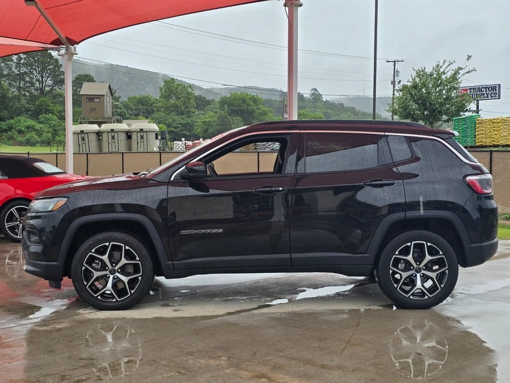 Used 2025 Jeep Compass Limited