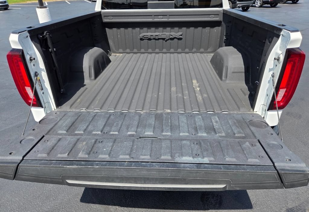 2023 GMC Sierra 1500 AT4X - Photo 7