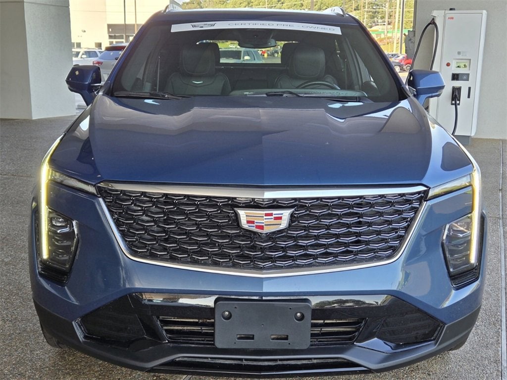 Used 2025 CADILLAC XT4 Premium Luxury SUV