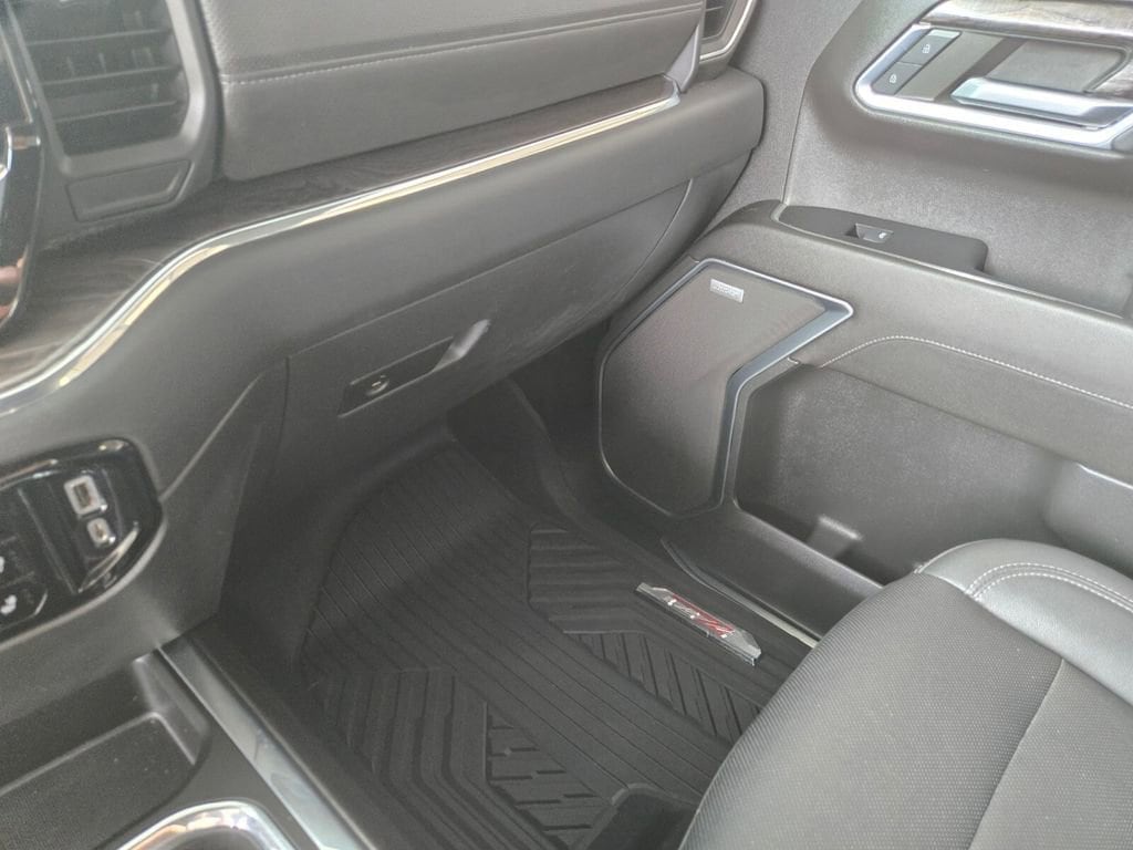 2023 Chevrolet Silverado 1500 LTZ - Photo 28