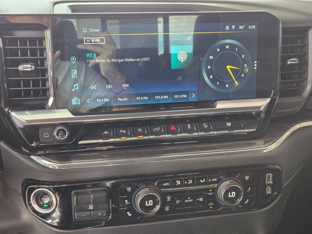 2023 Chevrolet Silverado 1500 LTZ - Photo 23