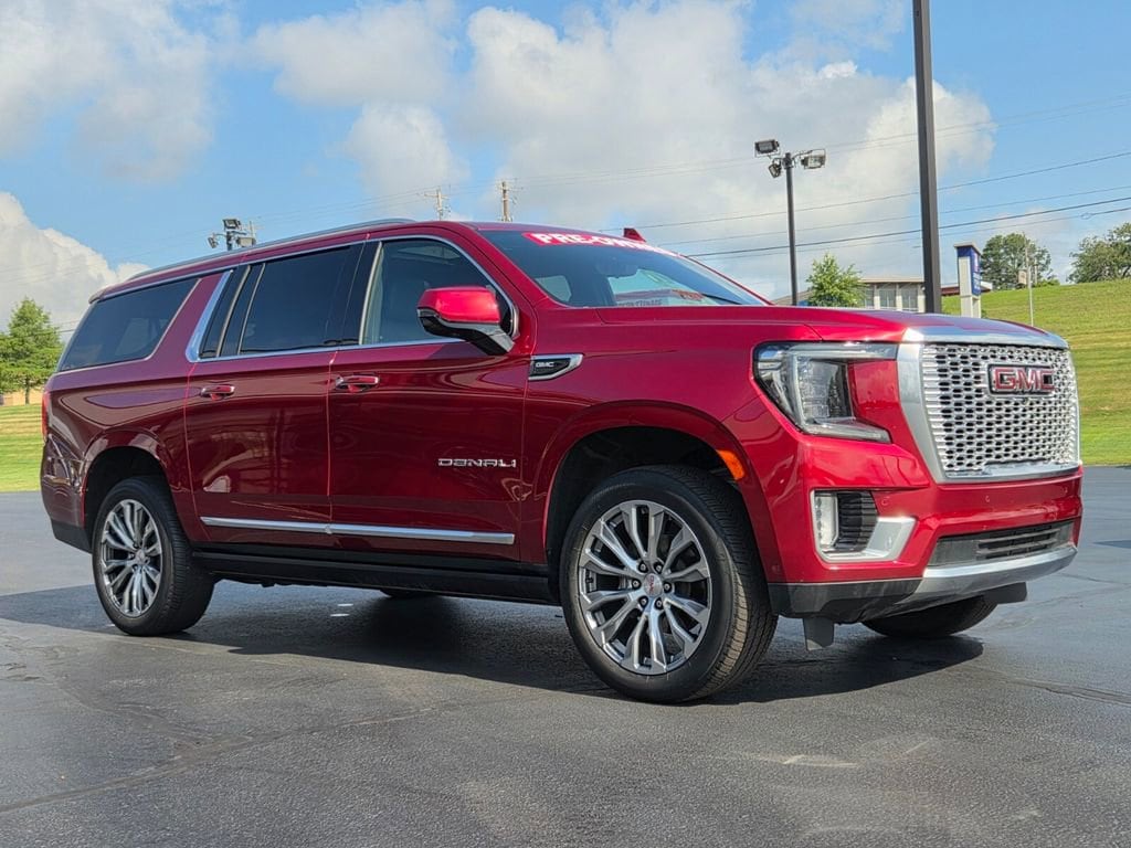 Used 2023 GMC Yukon XL Denali SUV