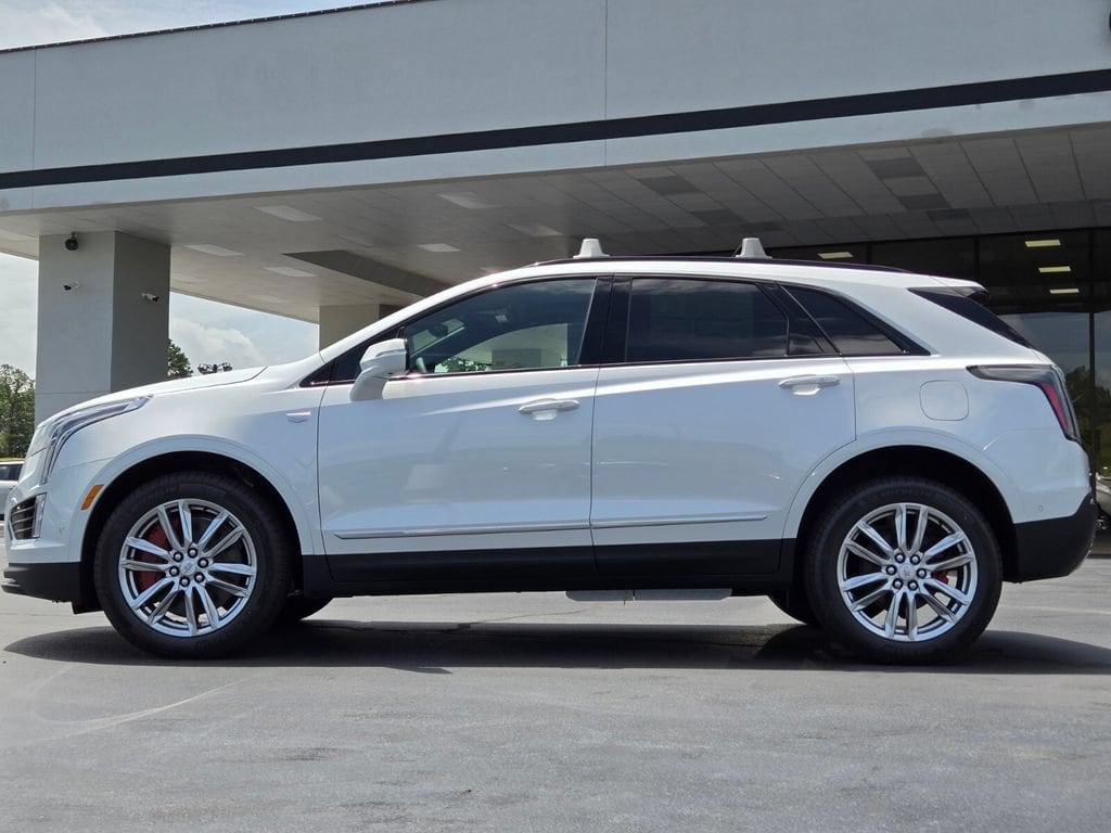 New 2026 CADILLAC XT5 Sport SUV