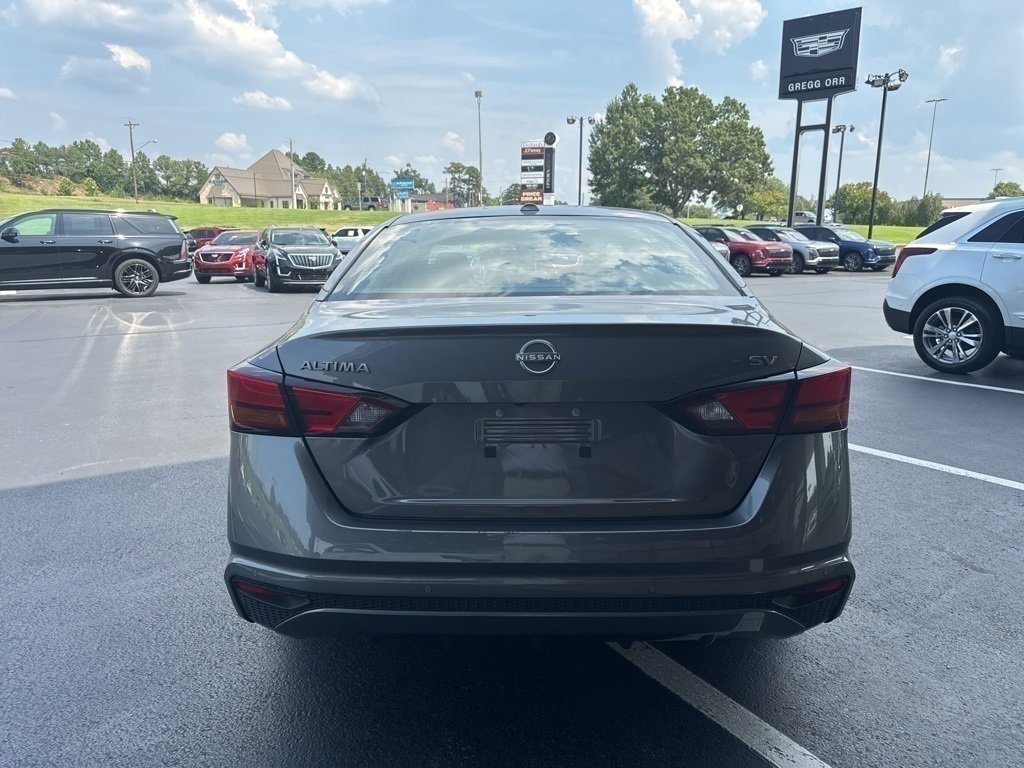 2024 Nissan Altima 2.5 SV photo 4