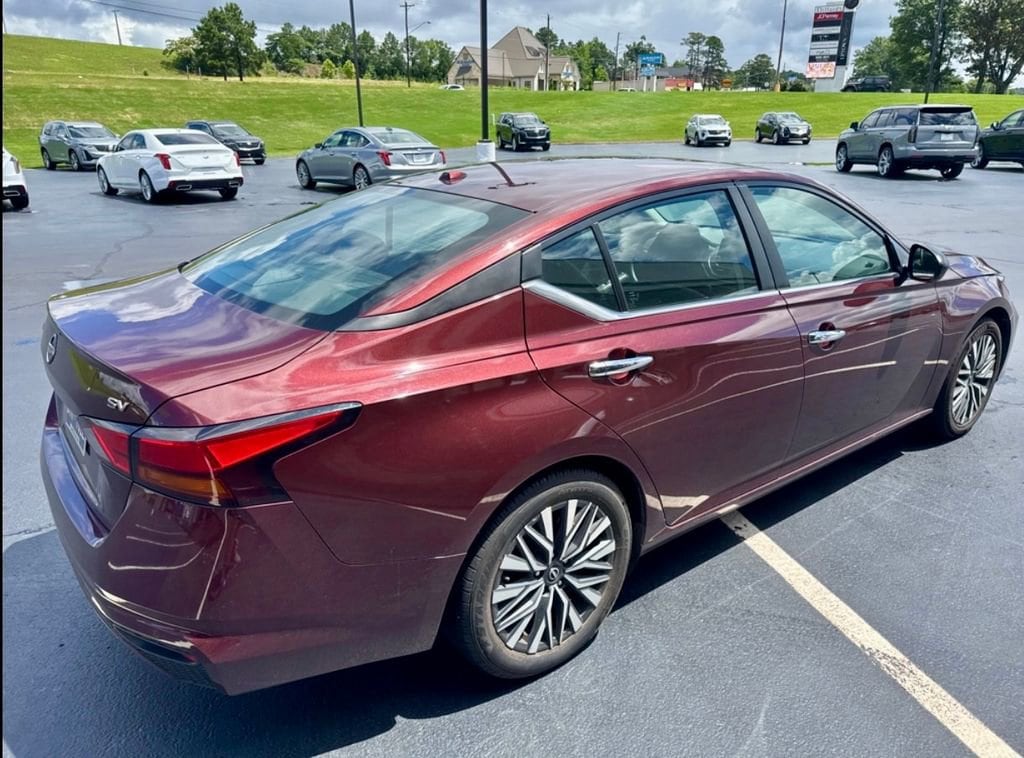 Used 2024 Nissan Altima