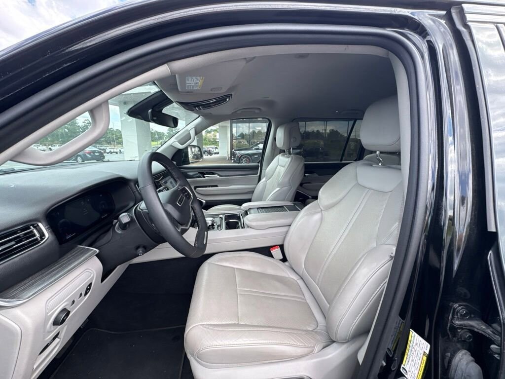 Used 2024 Jeep Wagoneer L Series II