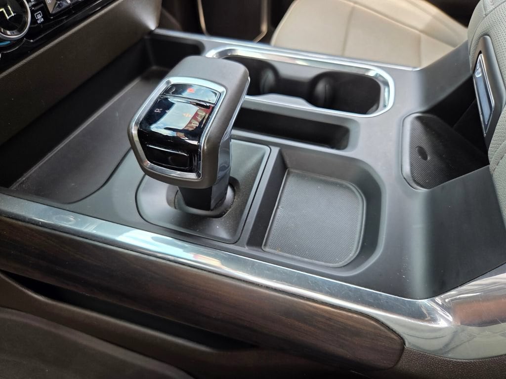 2023 GMC Sierra 1500 SLT - Photo 24