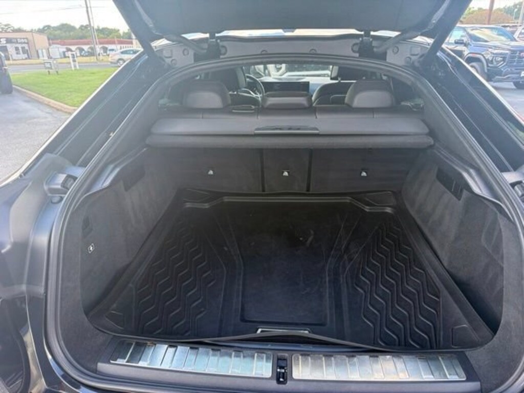 Used 2024 BMW X6 xDrive40i