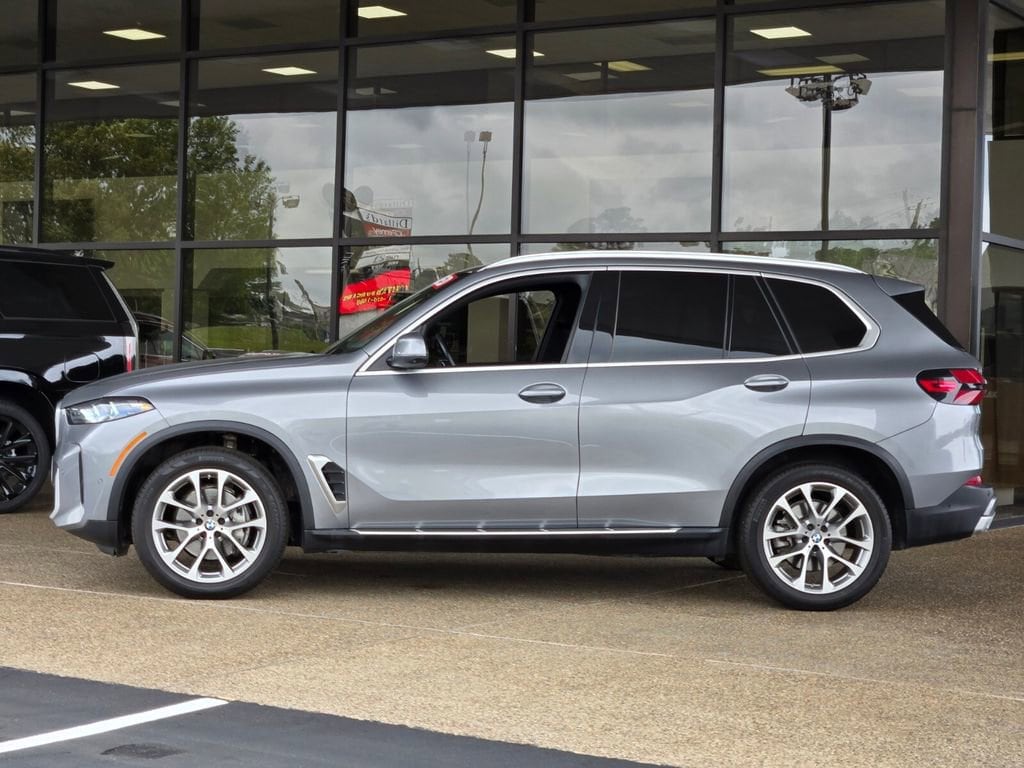 Used 2024 BMW X5 xDrive40i