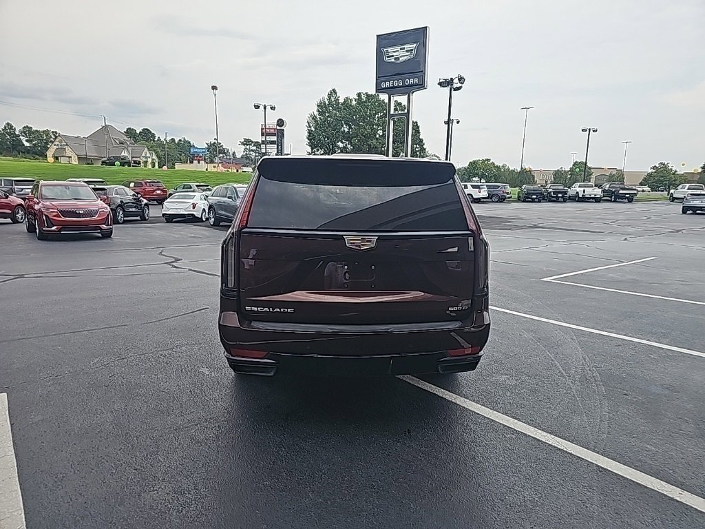 2023 Cadillac Escalade ESV Sport Platinum photo 2