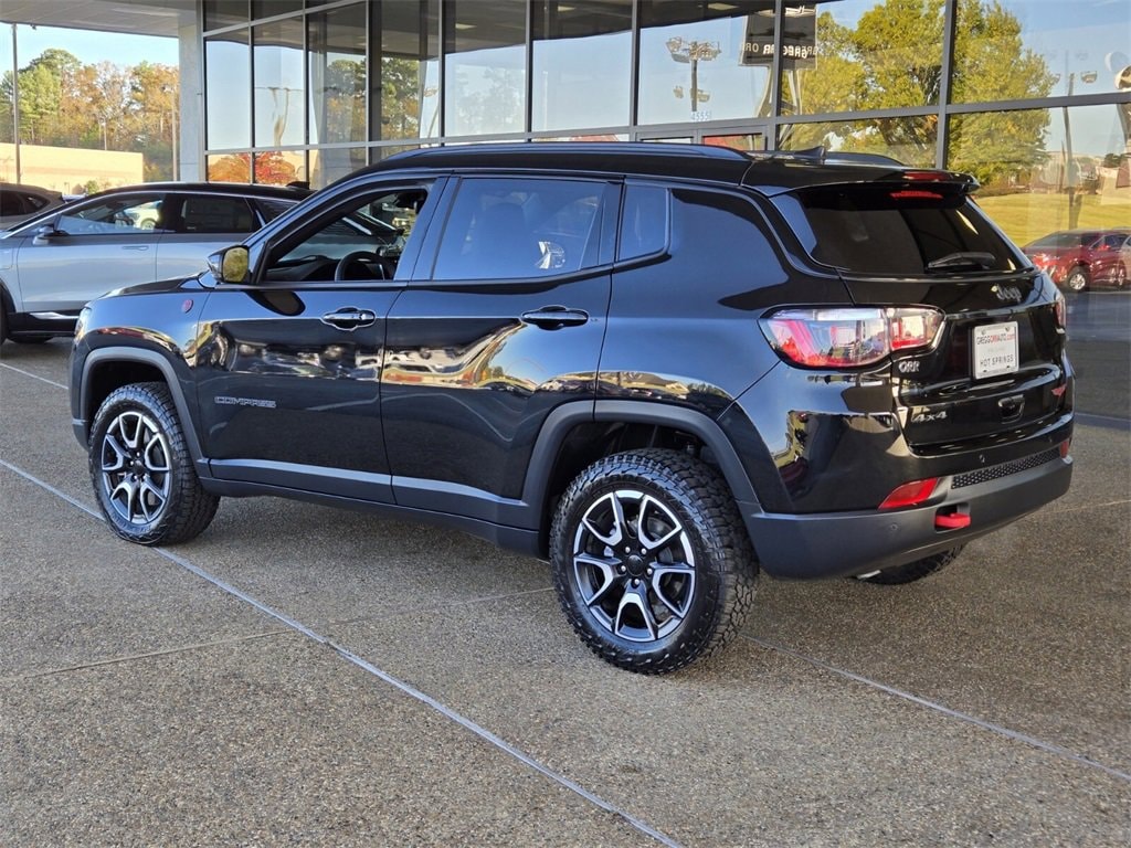 Used 2024 Jeep Compass Trailhawk