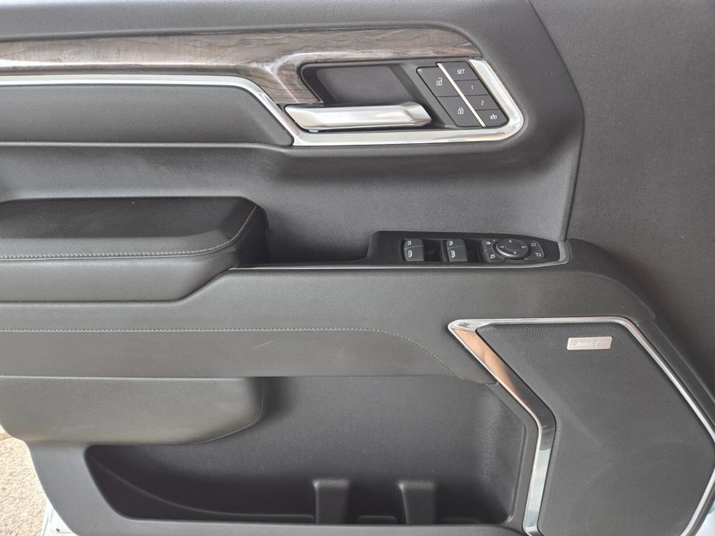2023 Chevrolet Silverado 1500 LTZ - Photo 35