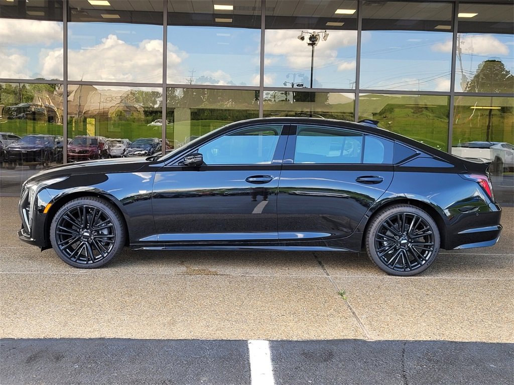 2025 Cadillac CT5 Sport photo 2